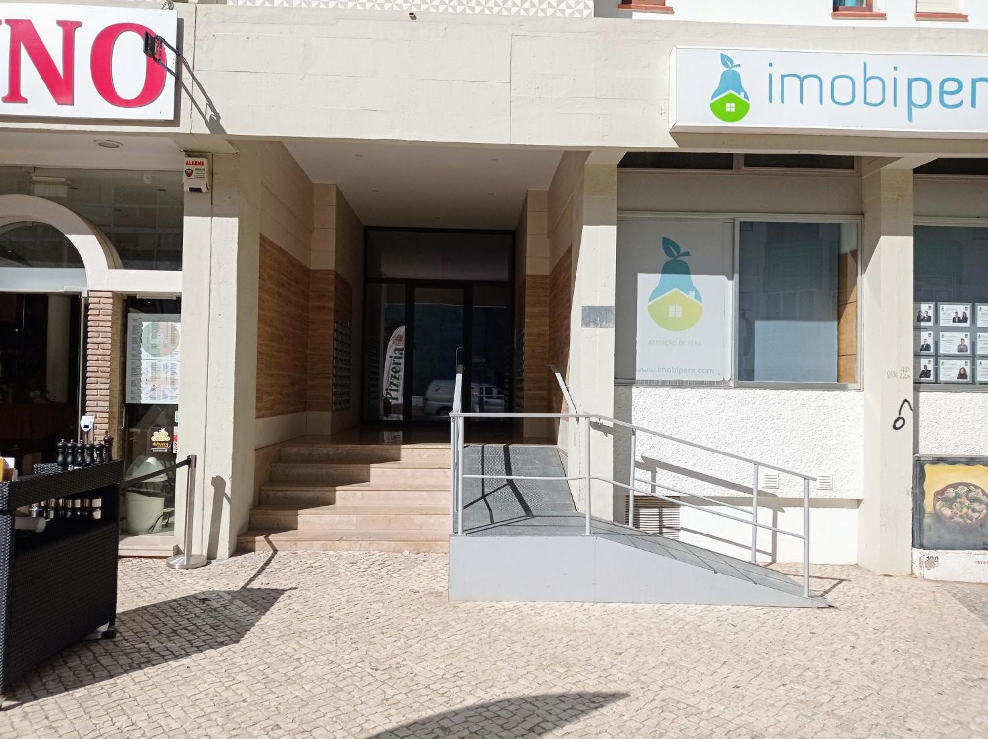 Casino Blu: 50M To Beach, In Town Center Armação de Pêra Zewnętrze zdjęcie