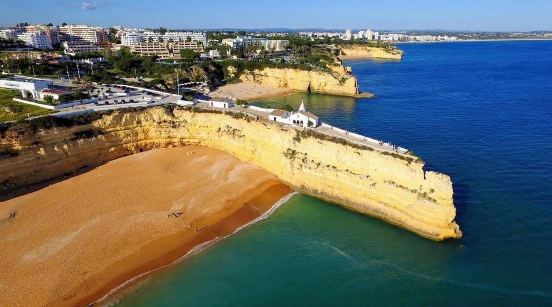 Casino Blu: 50M To Beach, In Town Center Armação de Pêra Zewnętrze zdjęcie